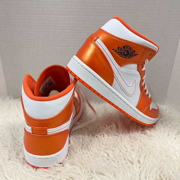 Jordan Other - Air Jordan 1 MID SE, Electro Orange